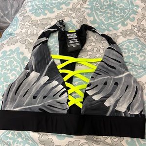 BRAND NEW PINK SPORTS BRA